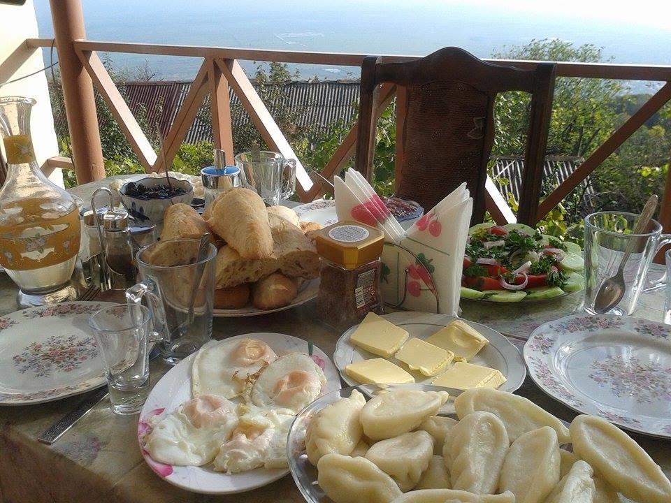 Guest House Kusika Szenaki Kültér fotó